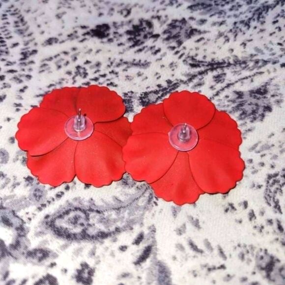 SUPER BEAUTIFUL large stud earrings - Picture 2 of 3